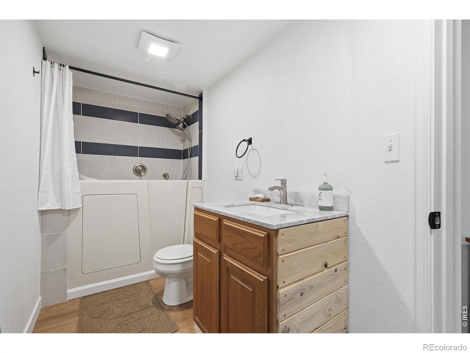 MLS Image #40 for 314 e michigan avenue,berthoud, Colorado