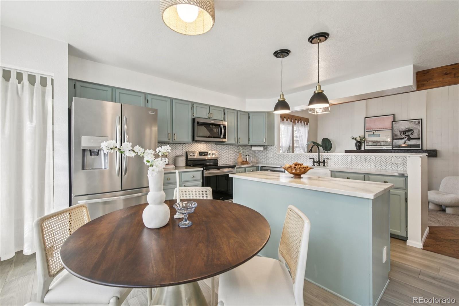 MLS Image #12 for 9237 w nichols place,littleton, Colorado