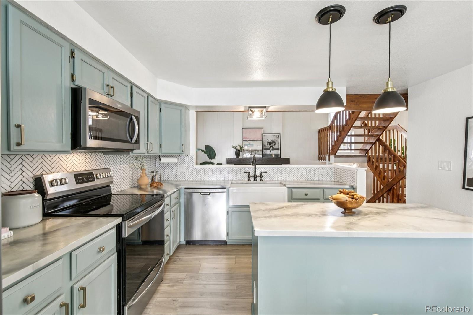 MLS Image #13 for 9237 w nichols place,littleton, Colorado