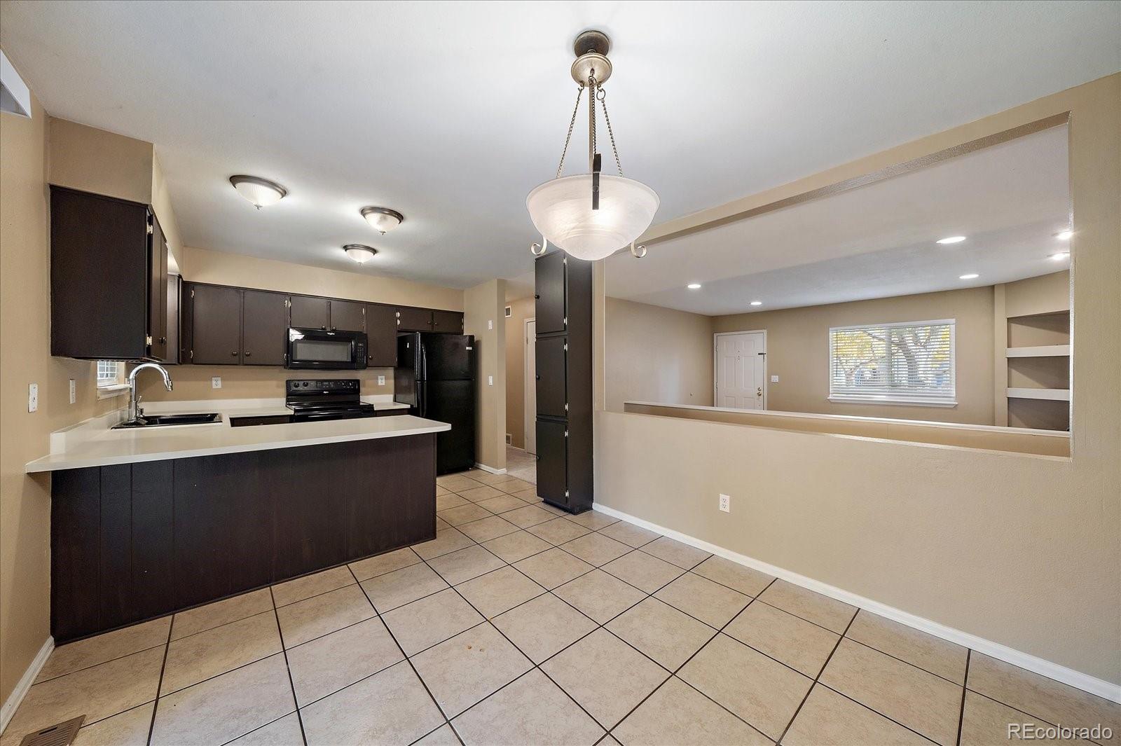 MLS Image #7 for 3569 s nucla street,aurora, Colorado