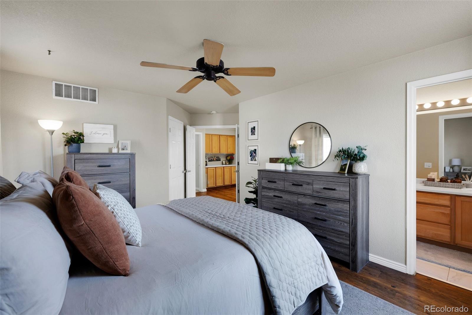 MLS Image #15 for 20000  mitchell place,denver, Colorado