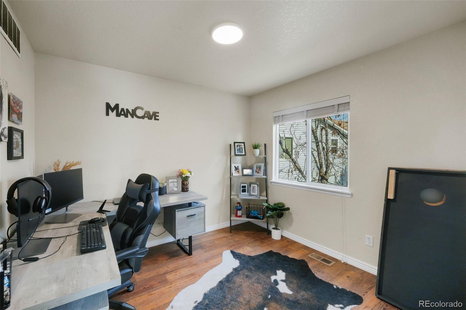 MLS Image #17 for 20000  mitchell place,denver, Colorado