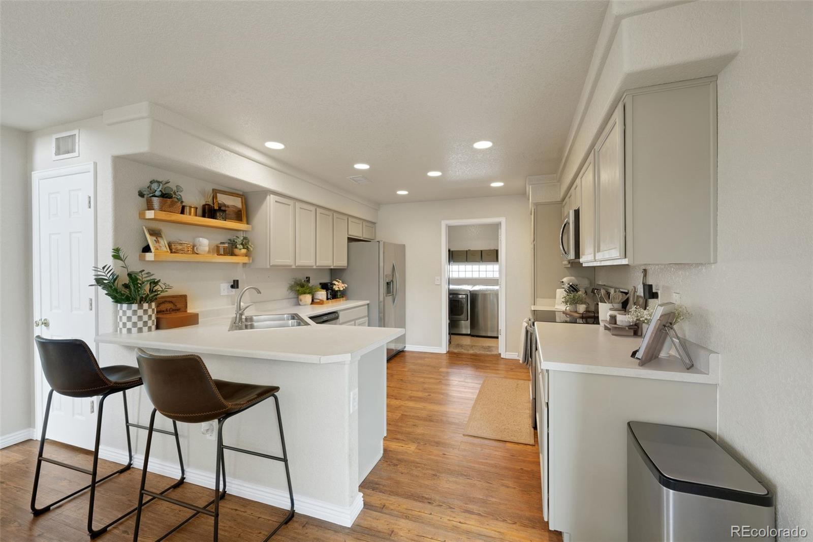 MLS Image #6 for 20000  mitchell place,denver, Colorado