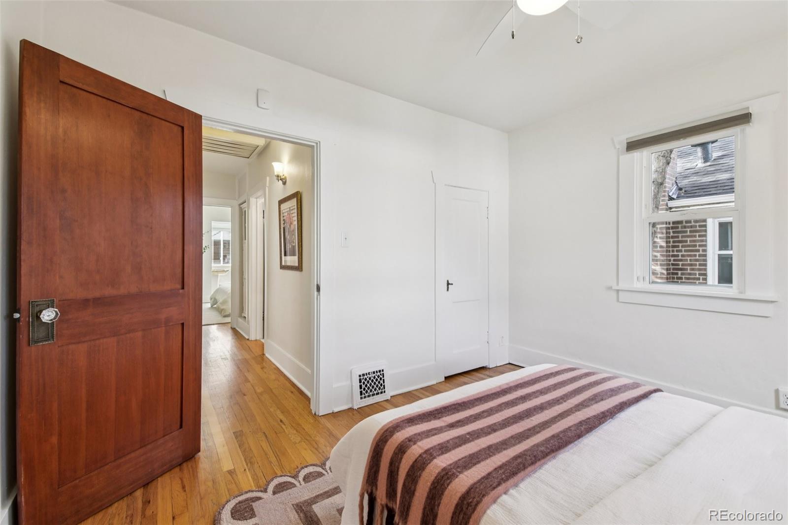 MLS Image #24 for 1120  madison street,denver, Colorado