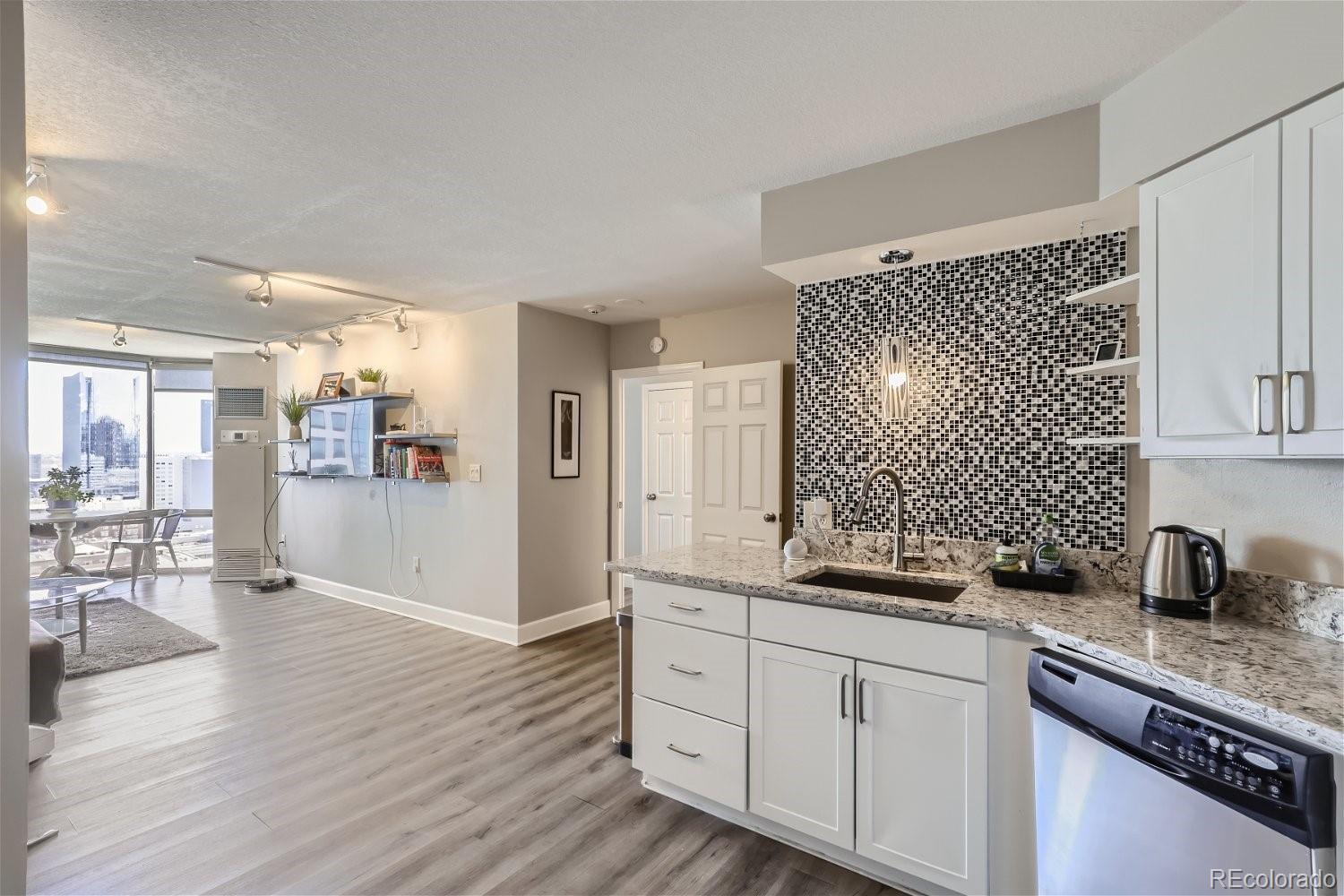 MLS Image #4 for 1625  larimer street,denver, Colorado