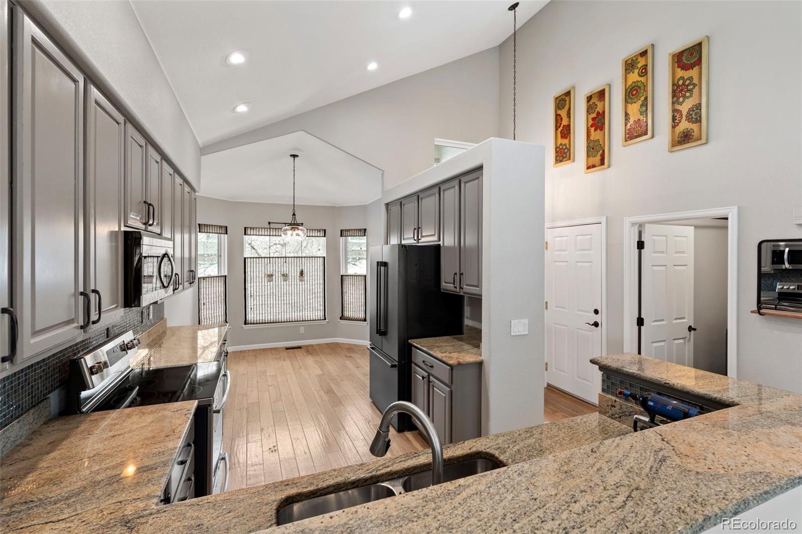 MLS Image #13 for 6409 s miller way,littleton, Colorado