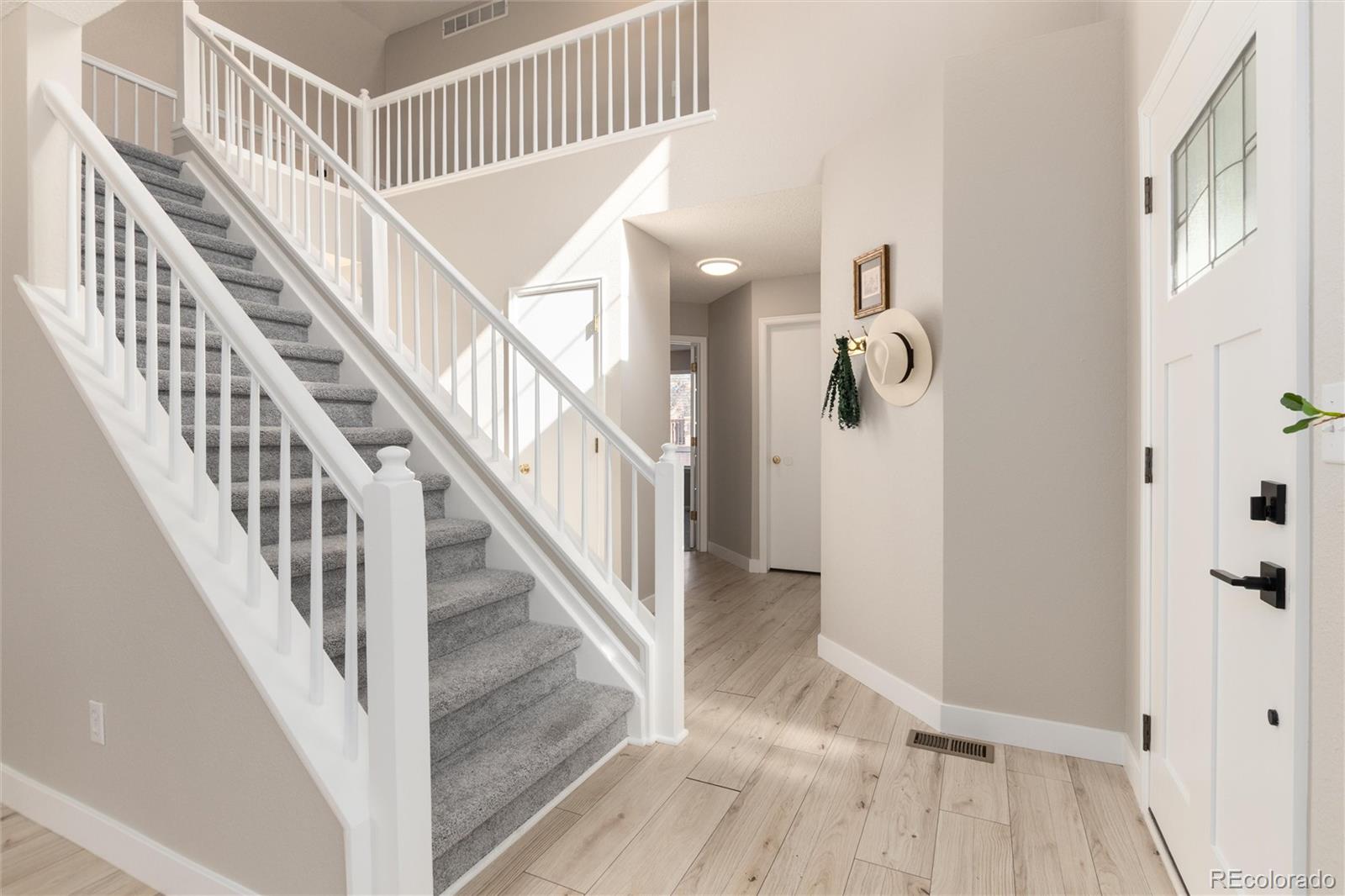 MLS Image #4 for 10075  silver maple road,highlands ranch, Colorado