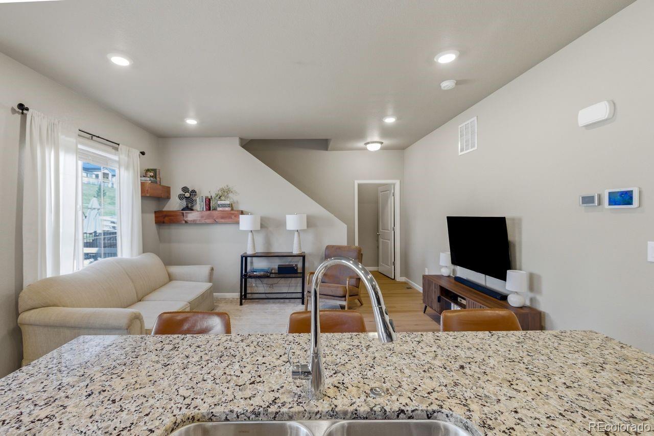 MLS Image #5 for 1999  villageview lane,castle rock, Colorado