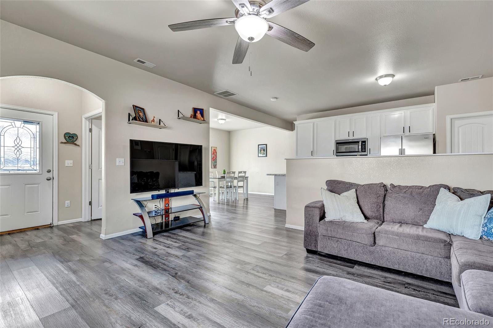 MLS Image #3 for 3091  shikra view ,colorado springs, Colorado