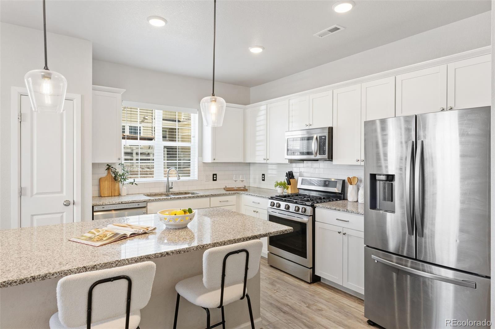 MLS Image #11 for 16393  hay barn heights ,monument, Colorado
