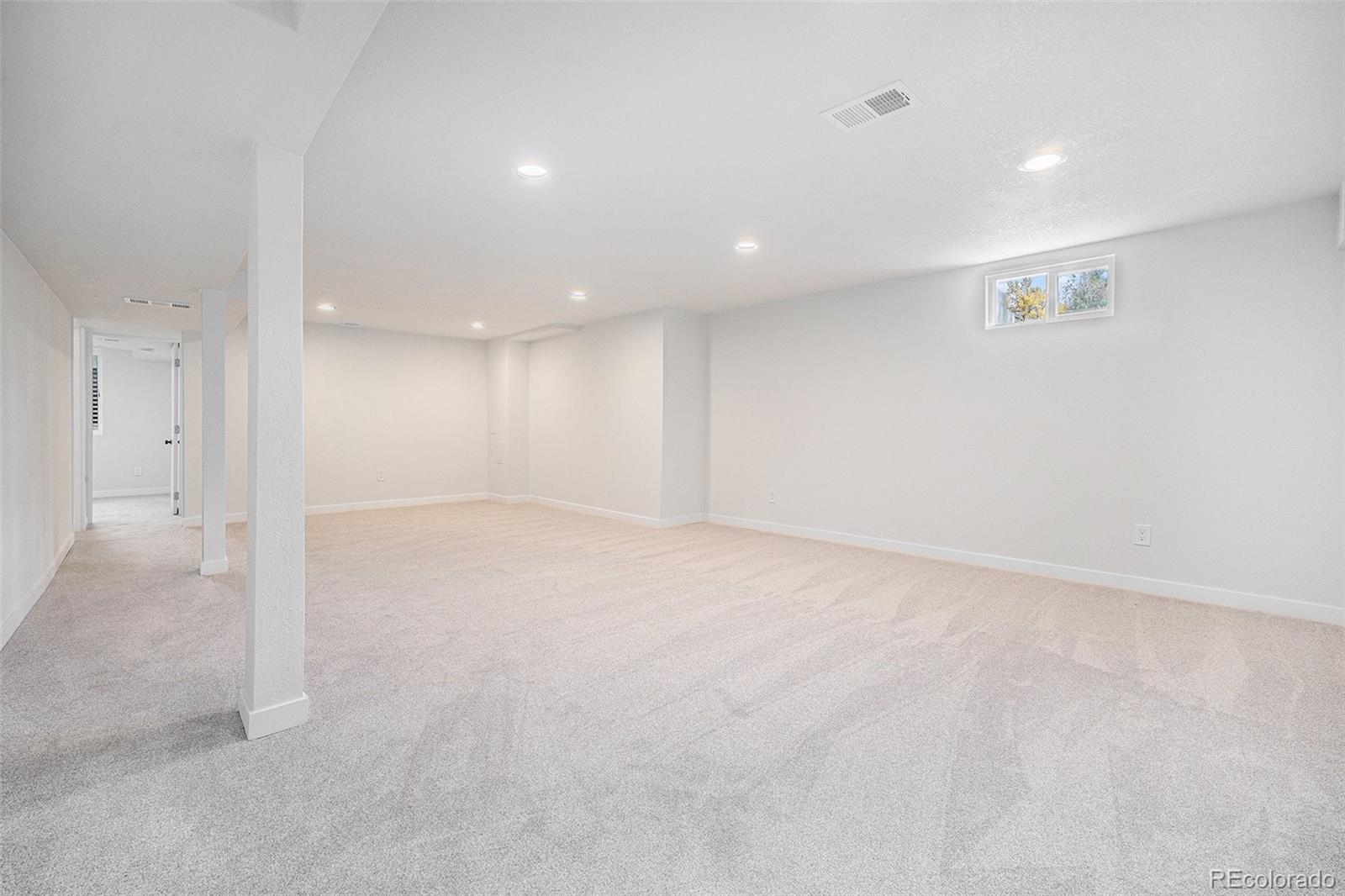 MLS Image #14 for 49 s utica street,denver, Colorado
