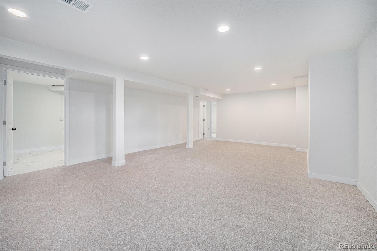 MLS Image #16 for 49 s utica street,denver, Colorado