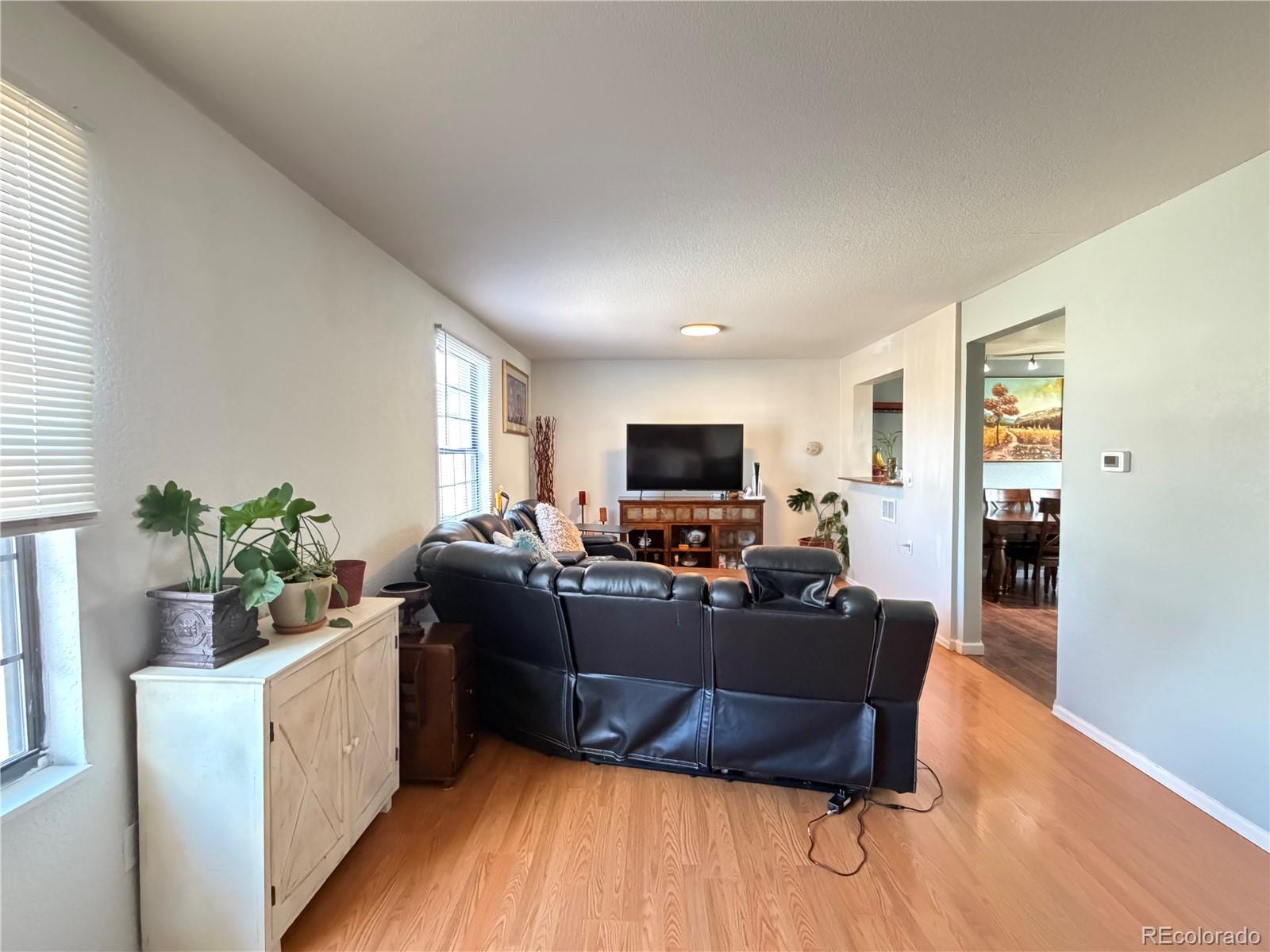 MLS Image #4 for 4784 s olathe way,aurora, Colorado