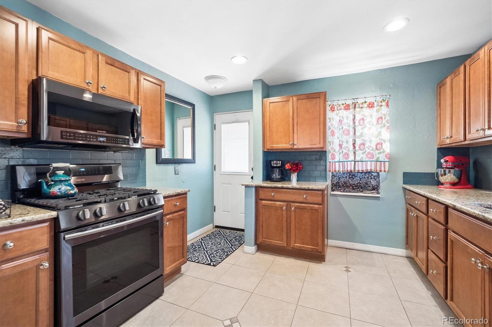 MLS Image #7 for 560  jay street,lakewood, Colorado