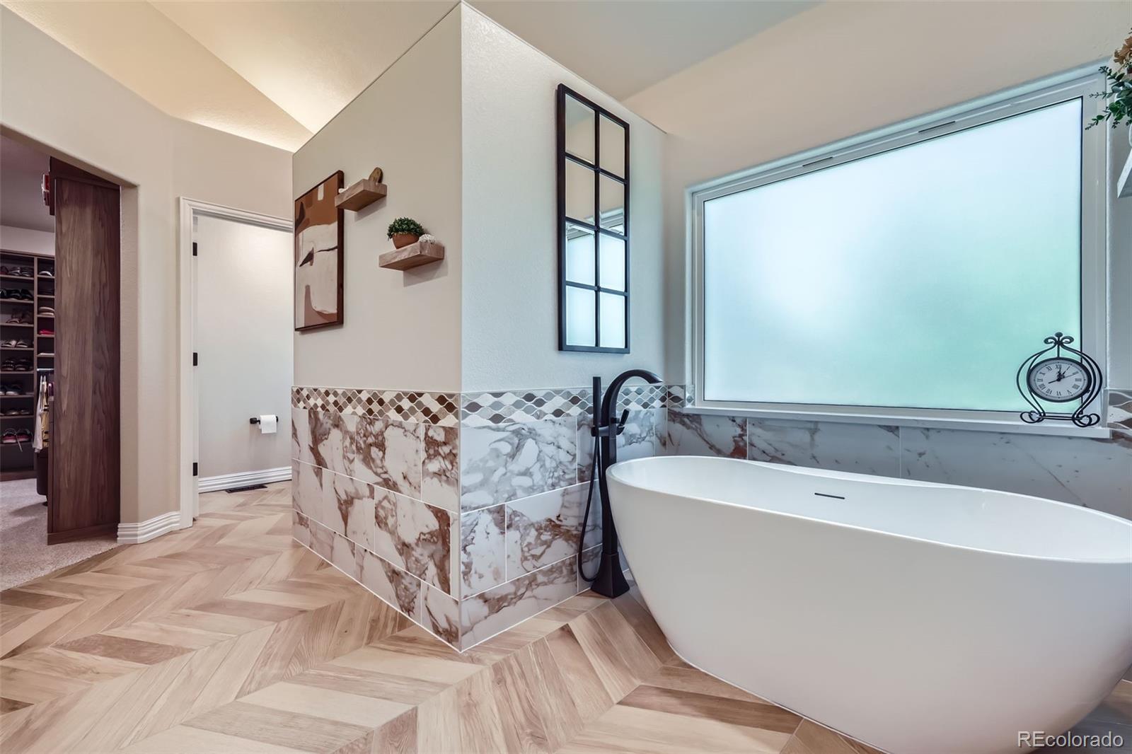 MLS Image #13 for 7452 s utica street,littleton, Colorado