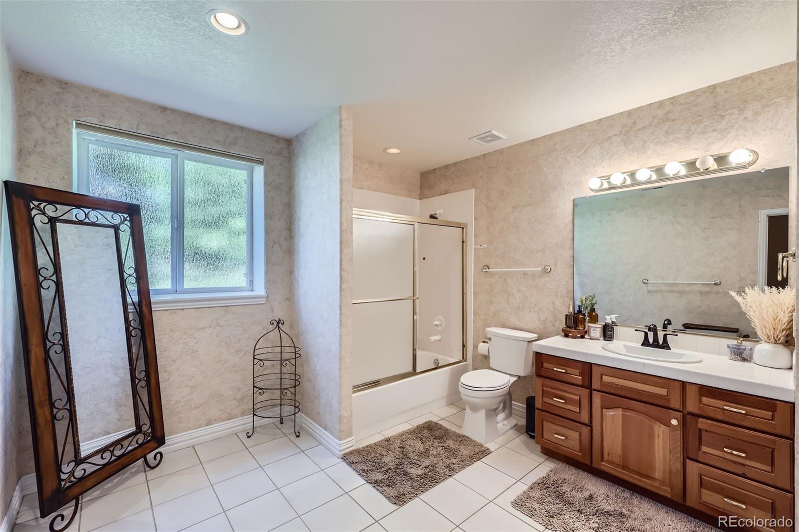 MLS Image #25 for 7452 s utica street,littleton, Colorado