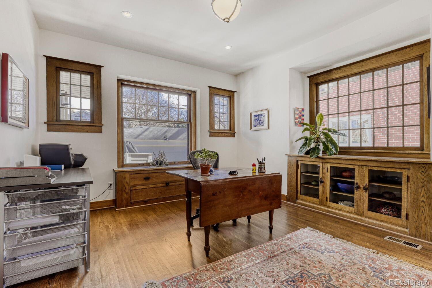 MLS Image #11 for 2260  bellaire street,denver, Colorado