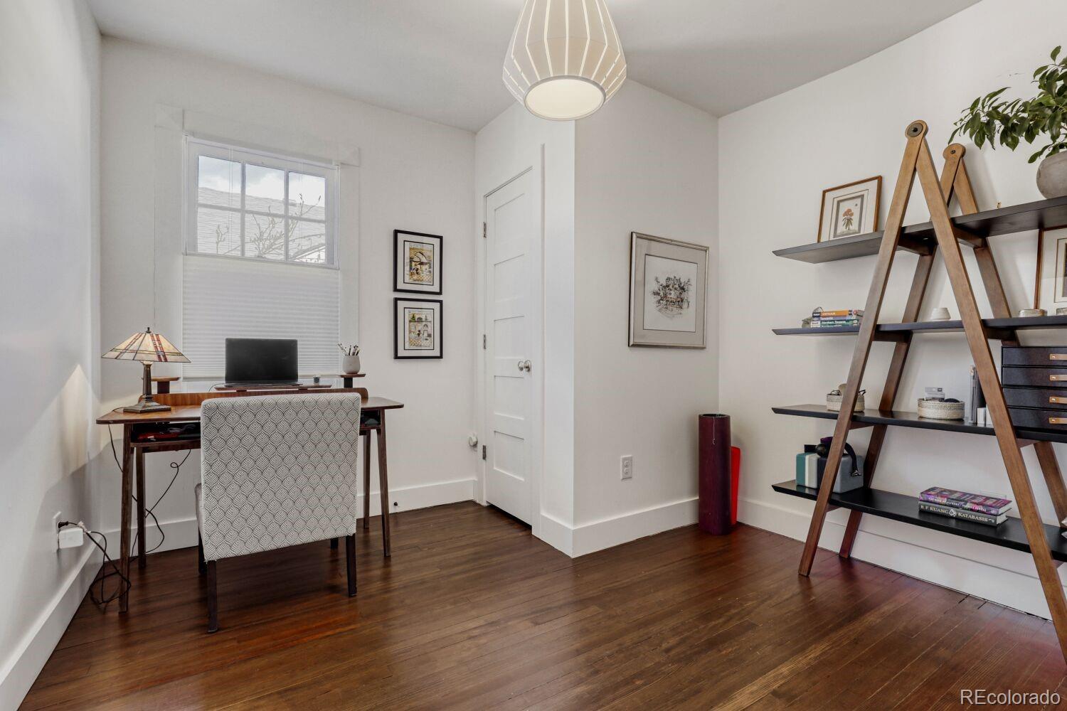 MLS Image #13 for 2260  bellaire street,denver, Colorado