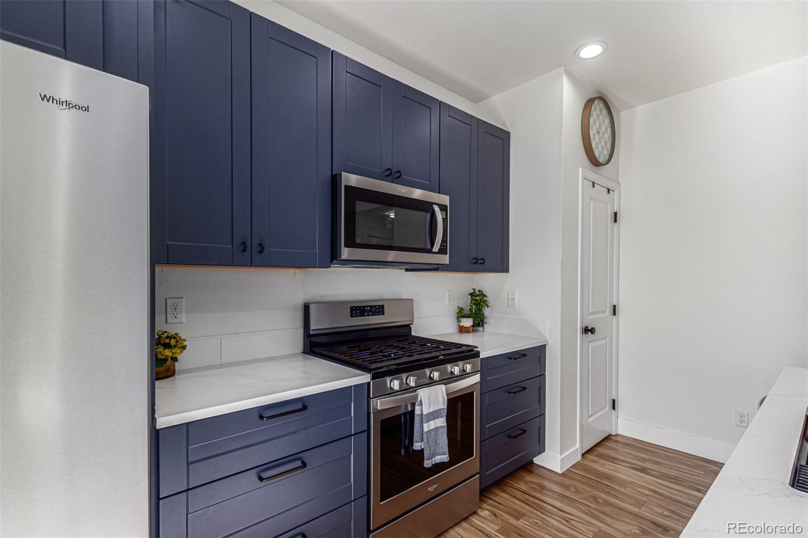 MLS Image #6 for 2901  quartz place,erie, Colorado