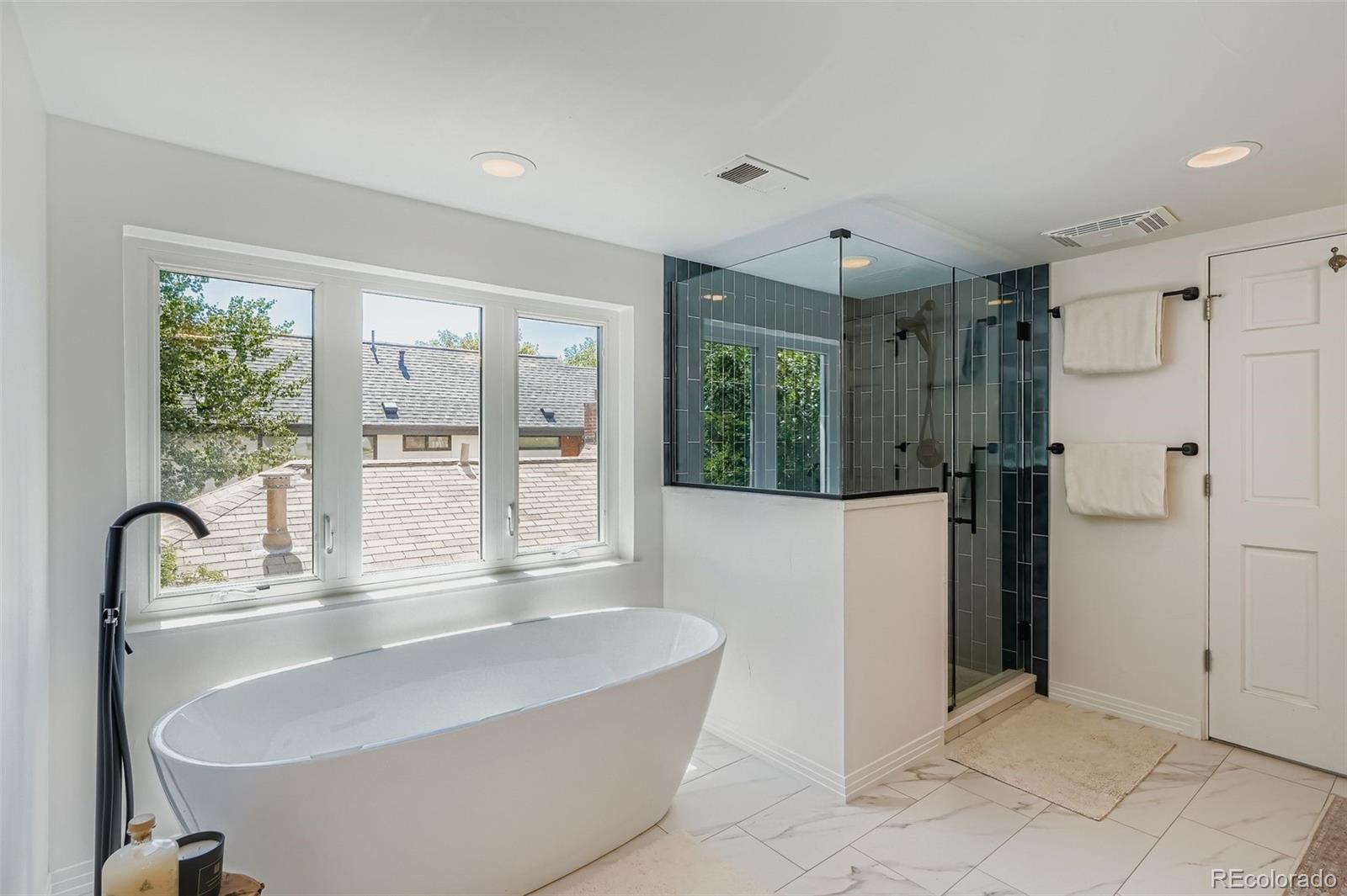 MLS Image #13 for 648 s gaylord street,denver, Colorado