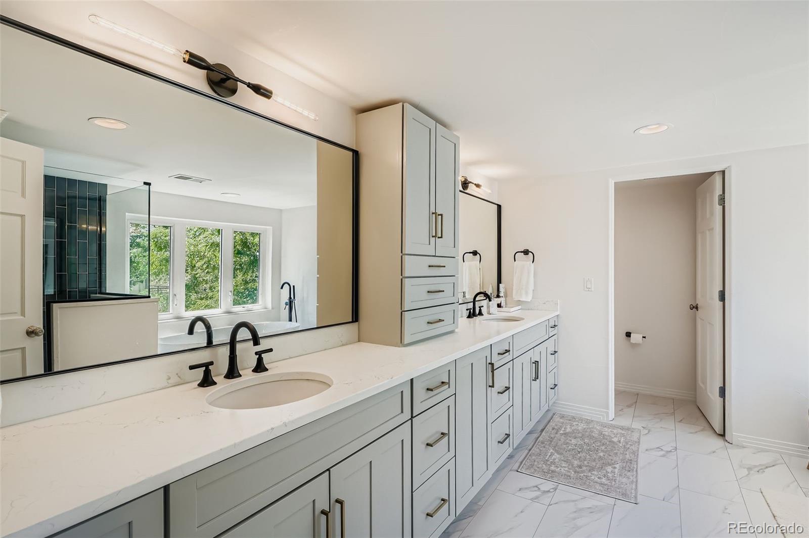 MLS Image #14 for 648 s gaylord street,denver, Colorado