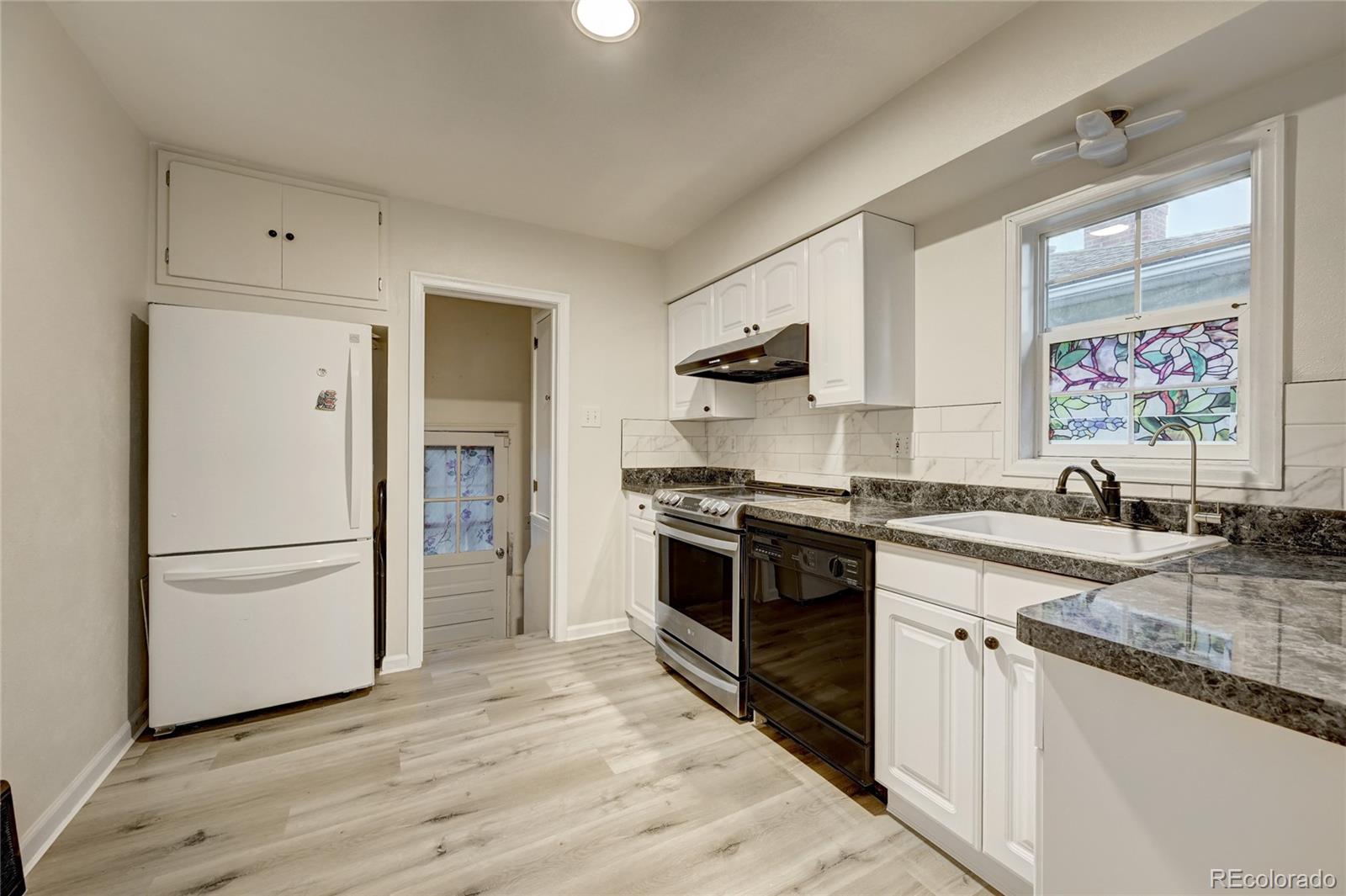 MLS Image #8 for 1168 s madison street,denver, Colorado