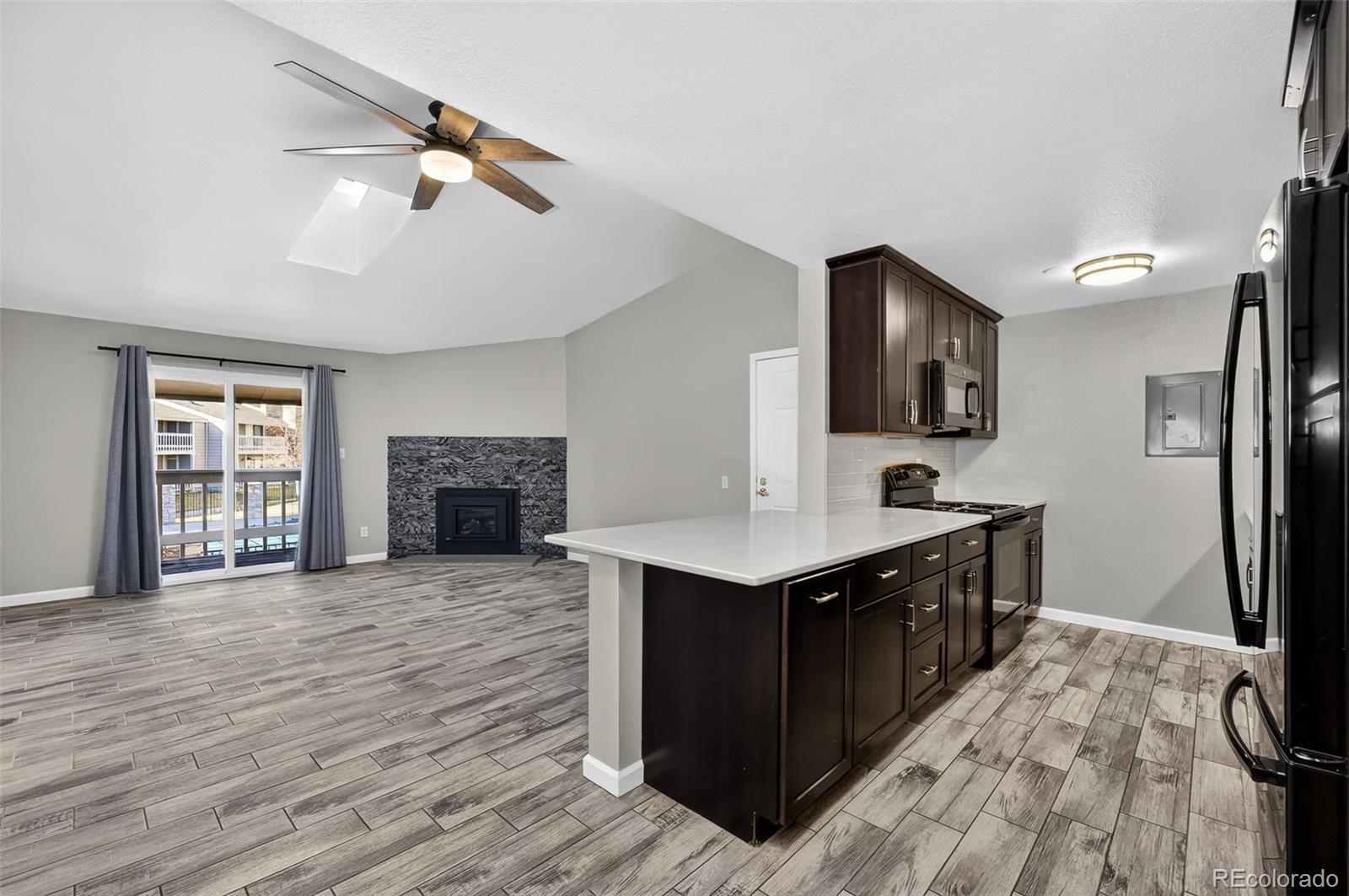 MLS Image #5 for 8225  fairmount drive 1-204,denver, Colorado