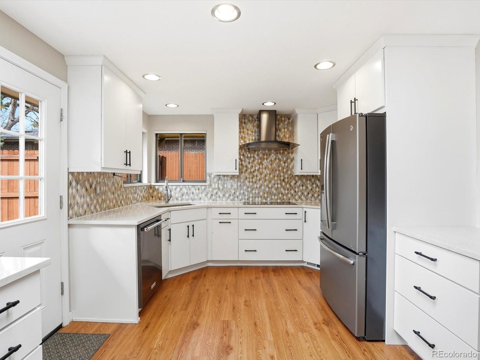 MLS Image #4 for 8524 w 10th avenue,lakewood, Colorado
