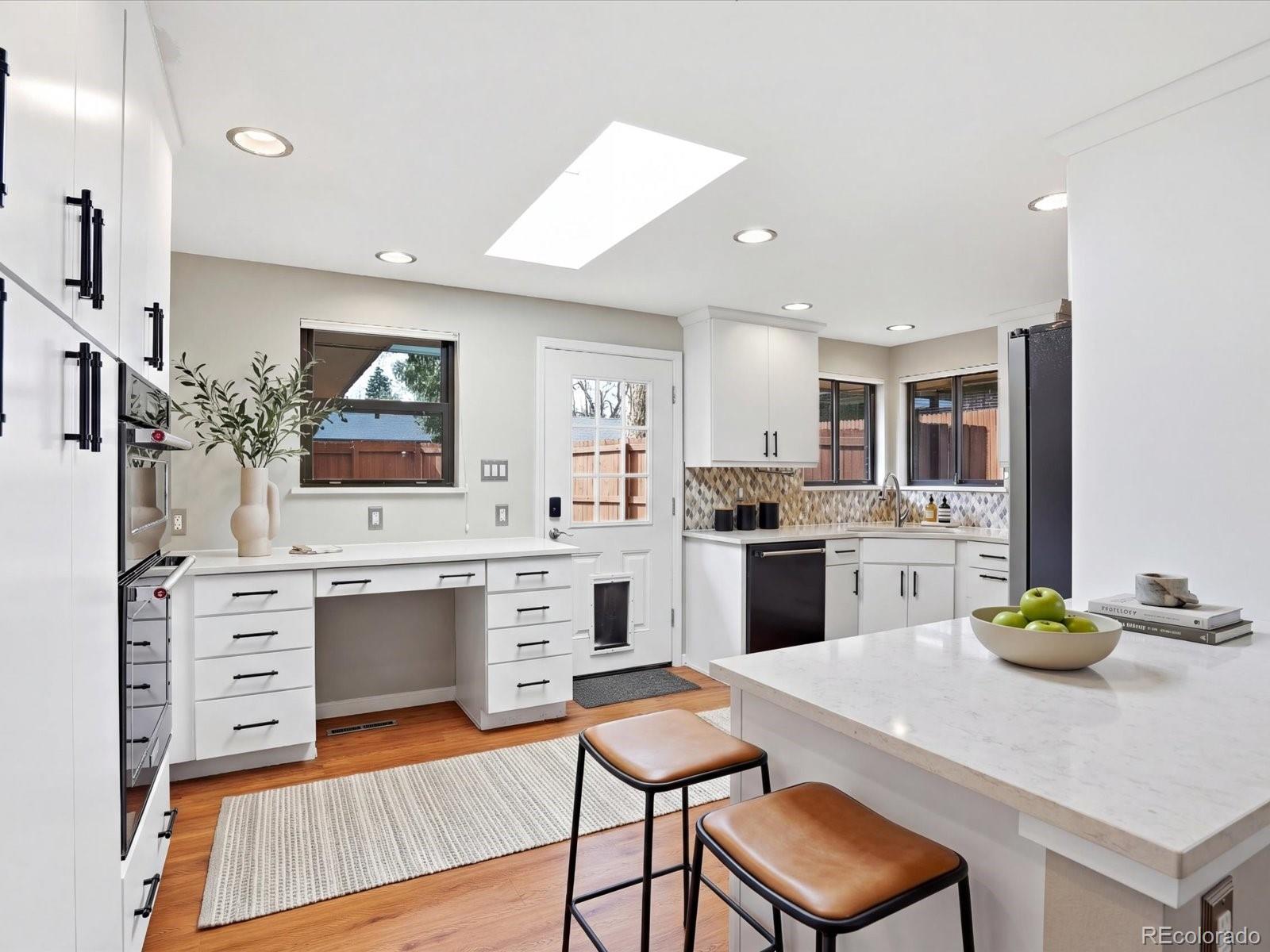 MLS Image #5 for 8524 w 10th avenue,lakewood, Colorado