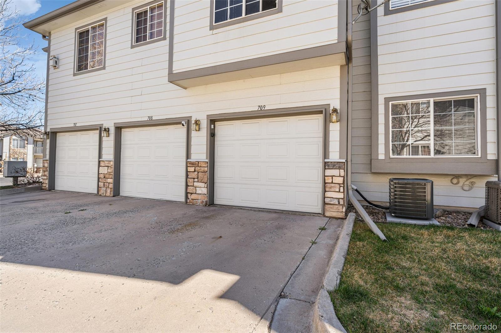 MLS Image #5 for 3252 e 103rd drive,thornton, Colorado