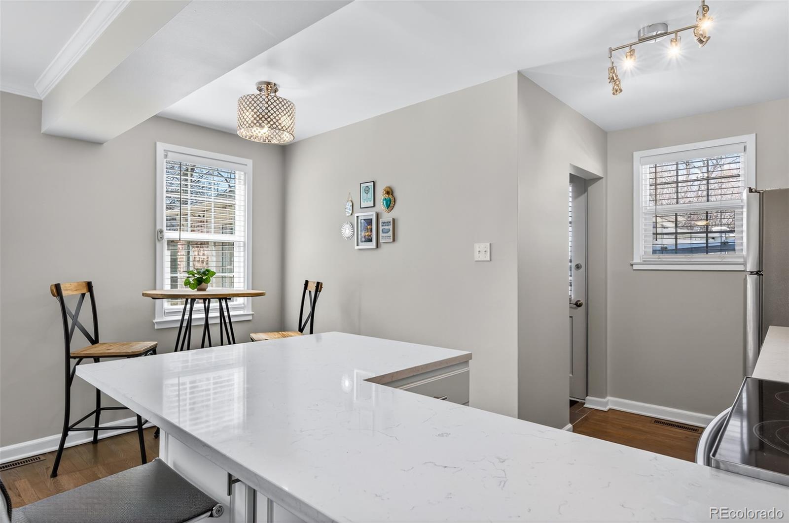 MLS Image #11 for 1267  locust street,denver, Colorado