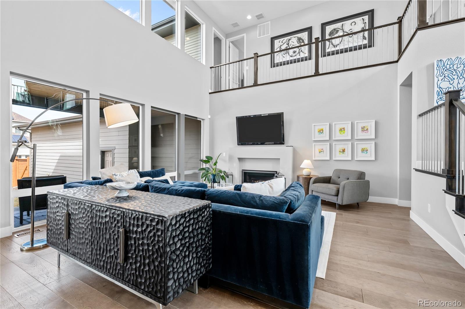 MLS Image #3 for 8659 e 54th avenue,denver, Colorado