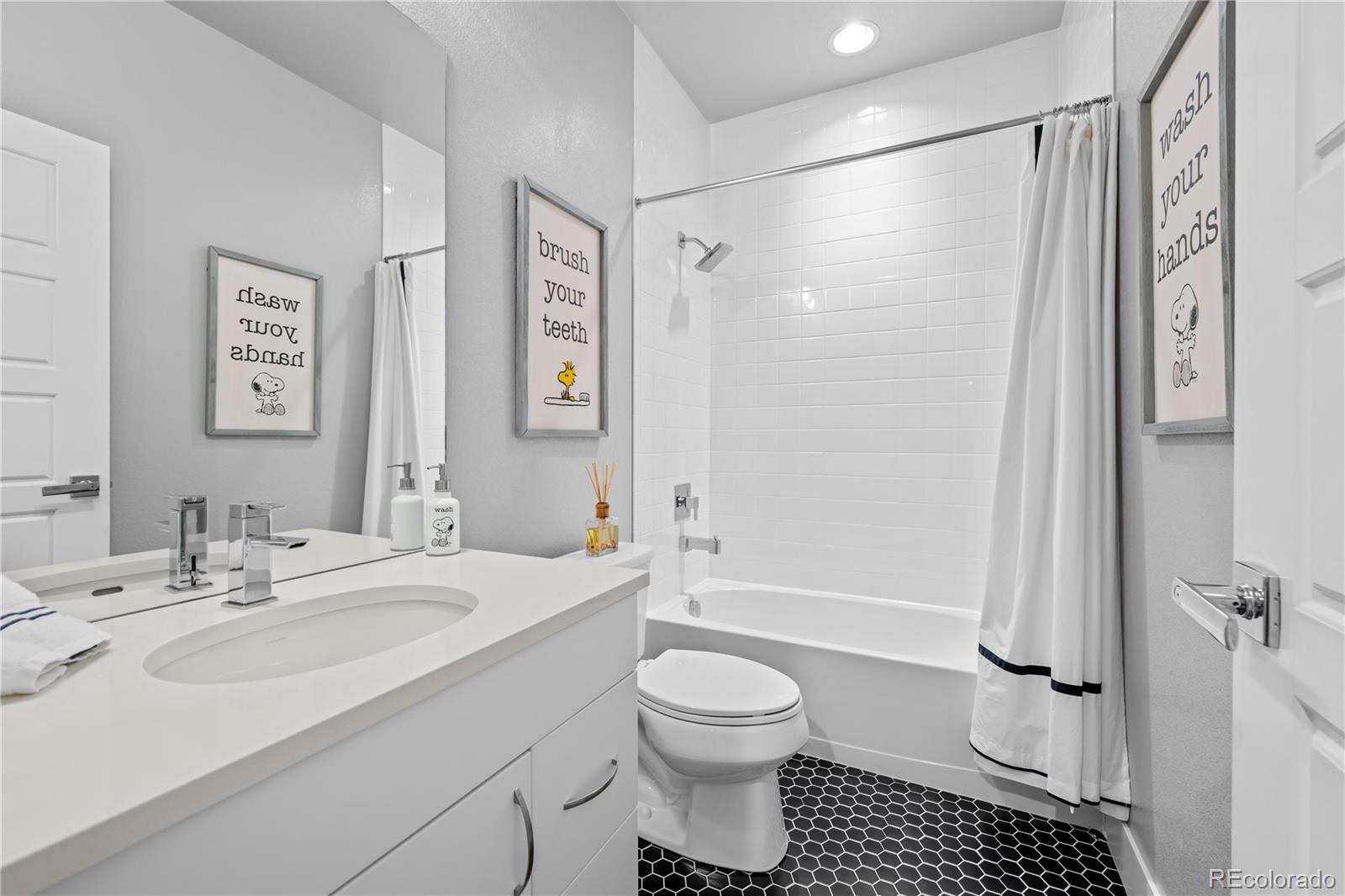 MLS Image #40 for 8659 e 54th avenue,denver, Colorado