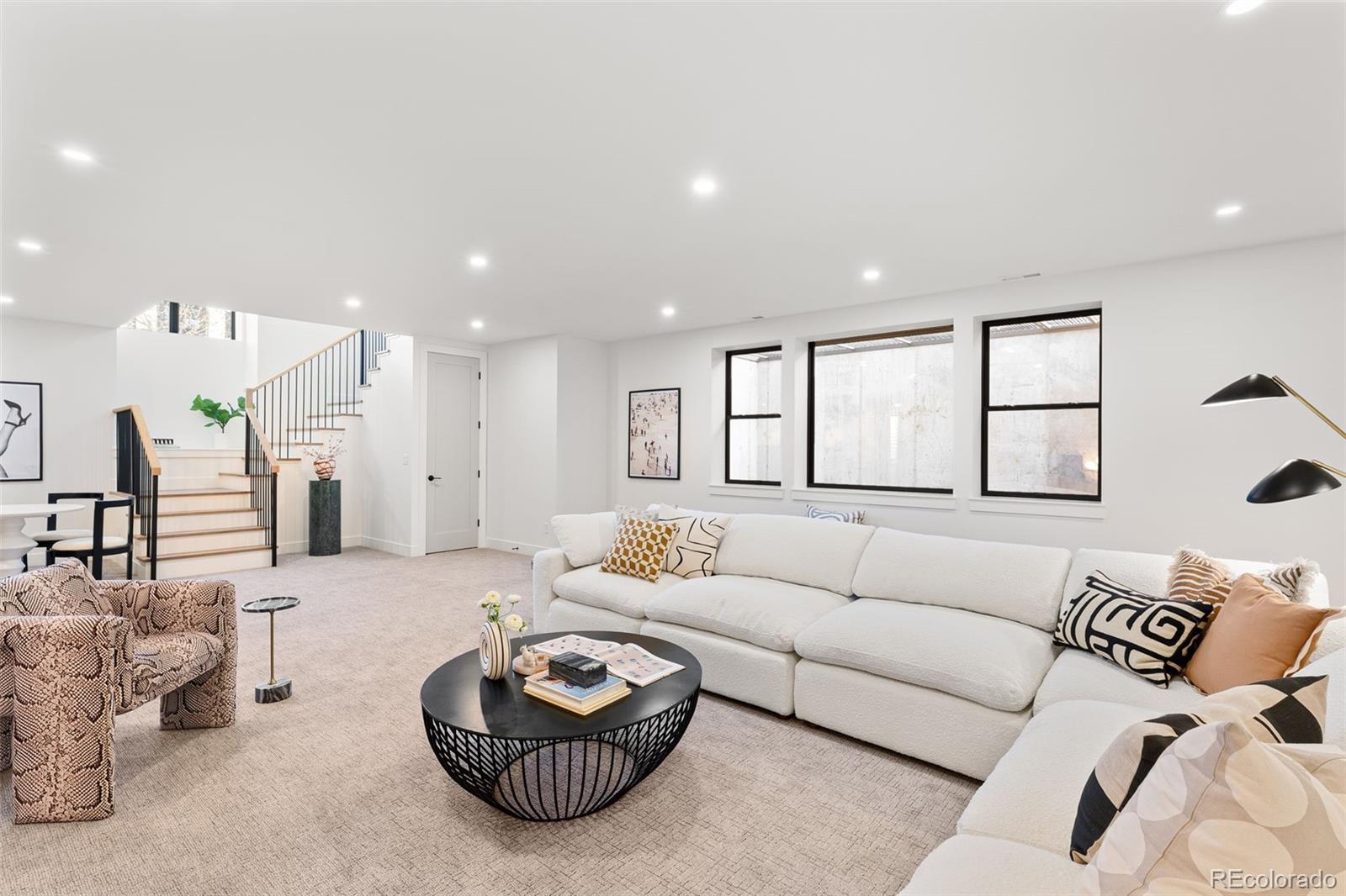MLS Image #36 for 3310 s clermont street,denver, Colorado