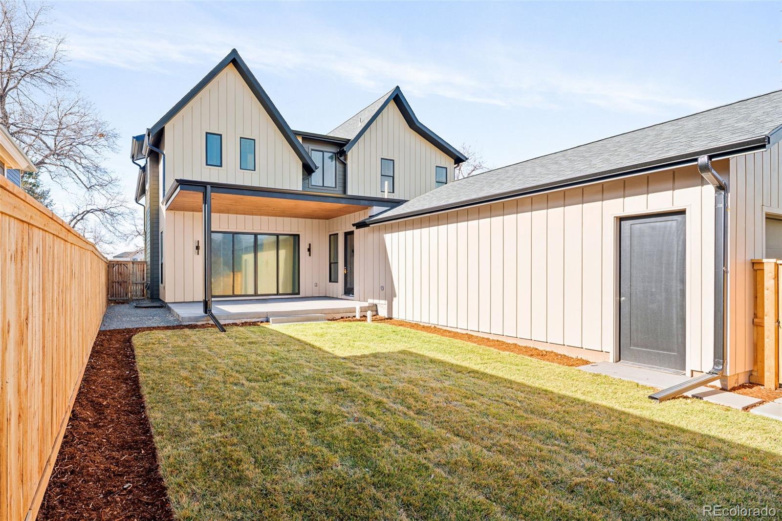 MLS Image #39 for 3310 s clermont street,denver, Colorado