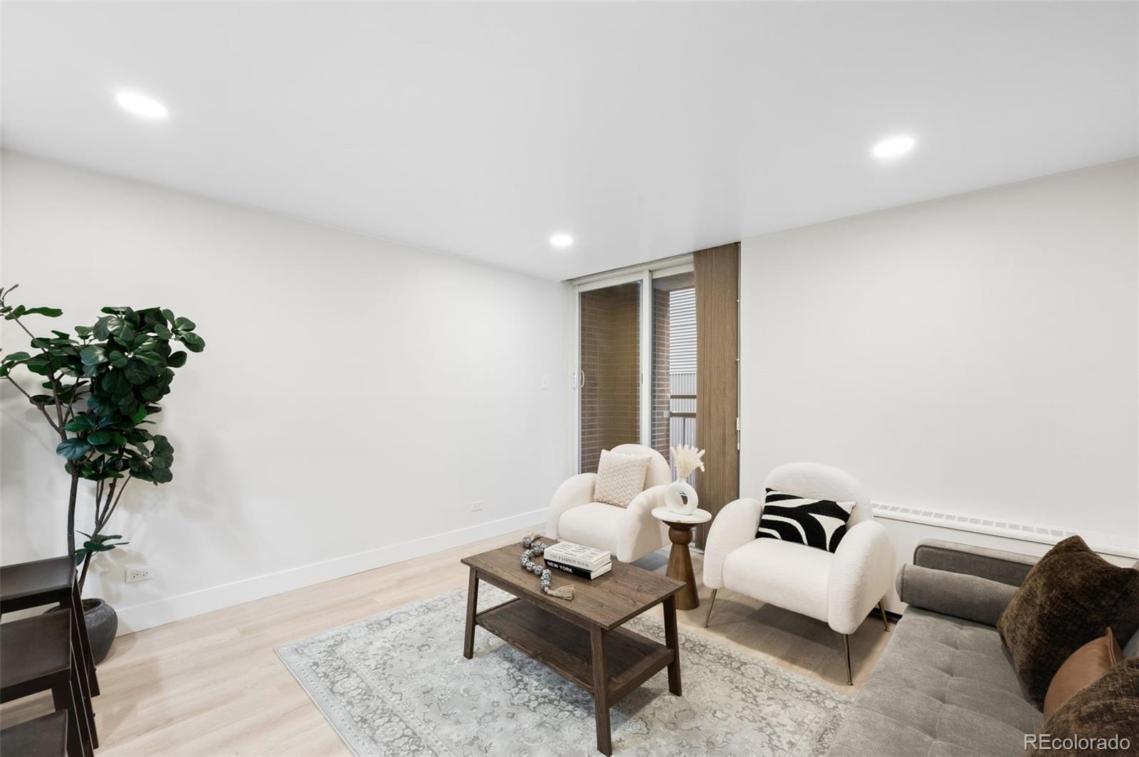 MLS Image #7 for 830 n sherman street 306,denver, Colorado
