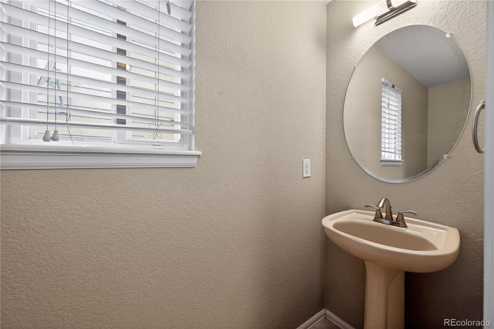 MLS Image #30 for 23291 e orchard place,aurora, Colorado