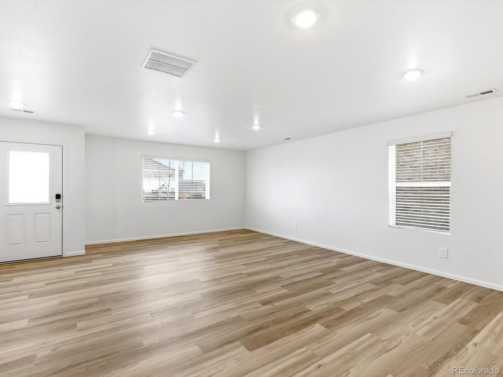 MLS Image #18 for 6527 n nepal street,aurora, Colorado