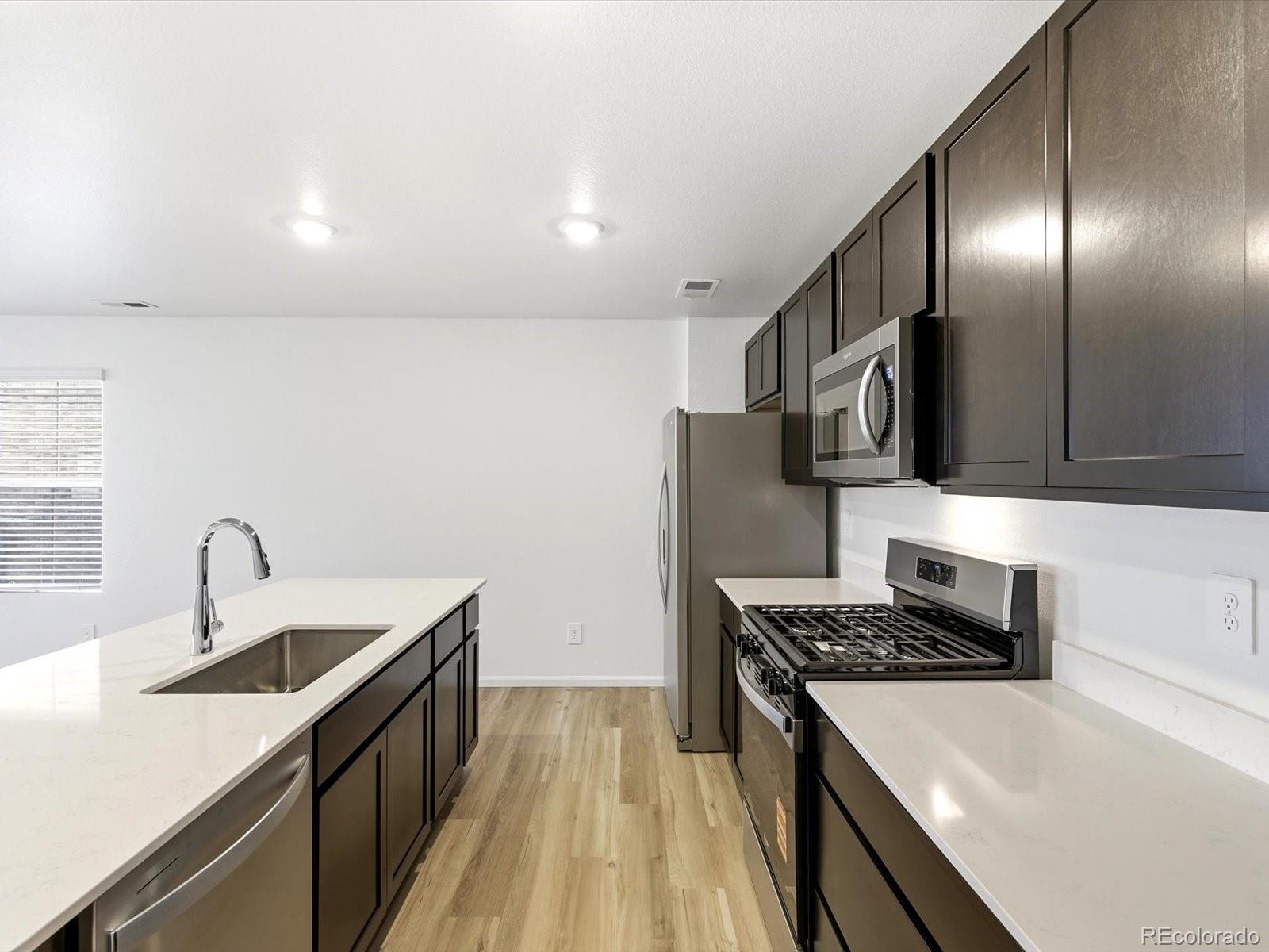 MLS Image #3 for 6527 n nepal street,aurora, Colorado