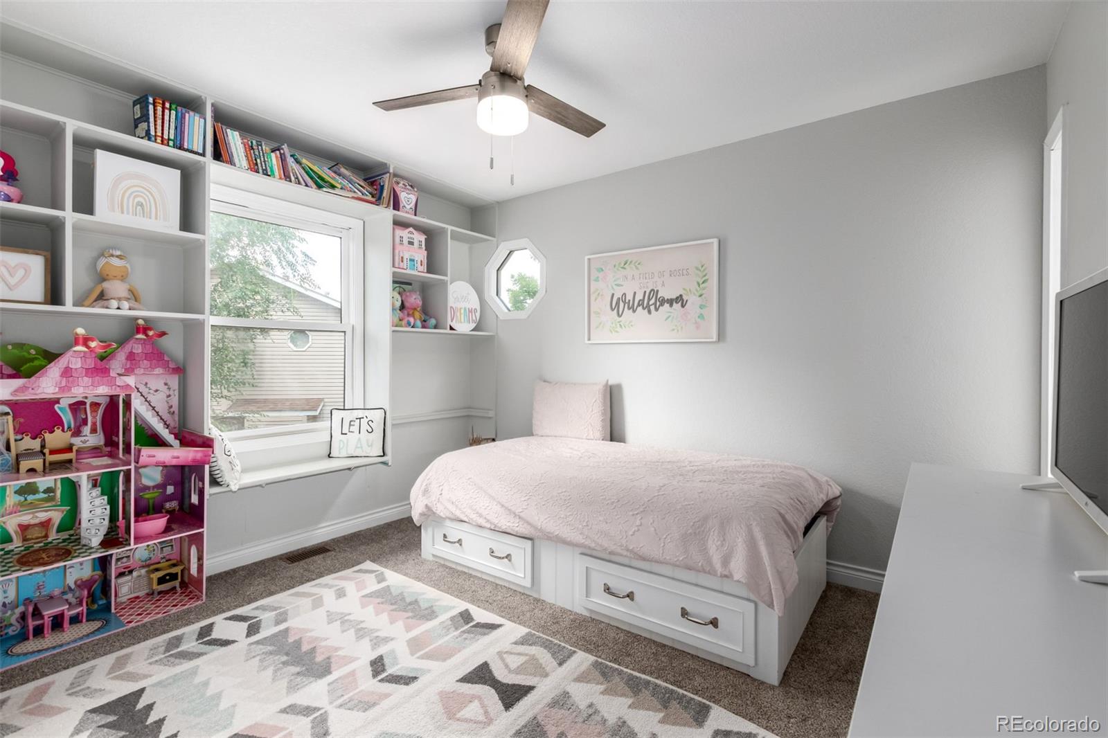 MLS Image #12 for 739  sage place,berthoud, Colorado