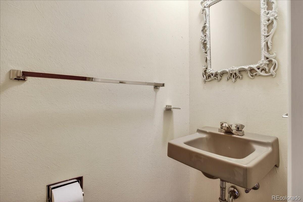 MLS Image #15 for 555 s coors court,lakewood, Colorado