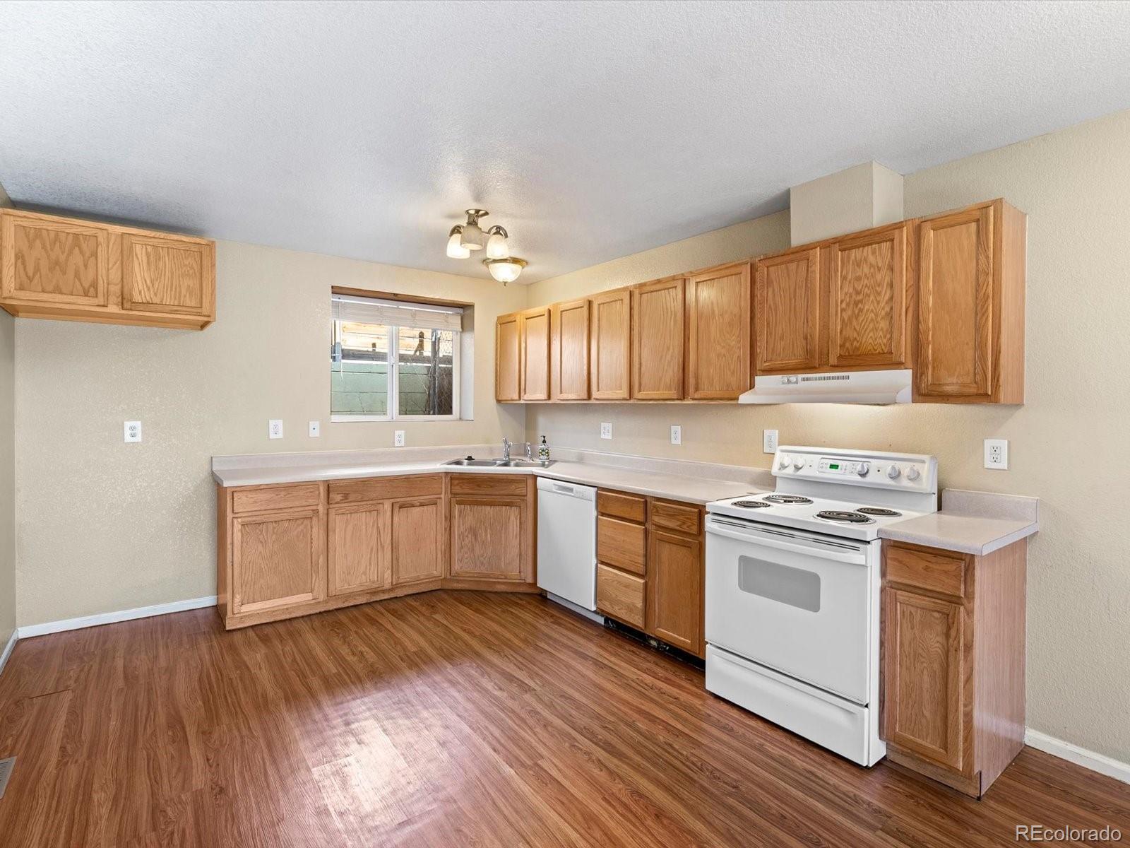 MLS Image #5 for 1247  raleigh street,denver, Colorado