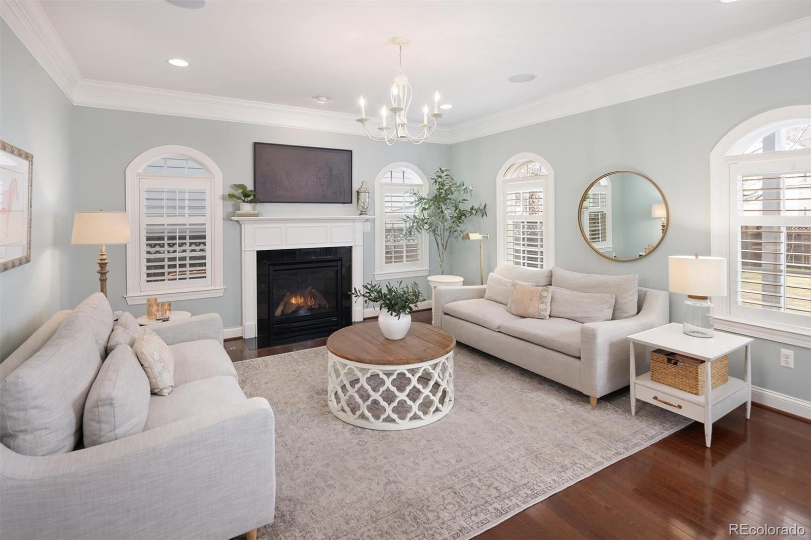 MLS Image #12 for 9221 e 33rd avenue,denver, Colorado