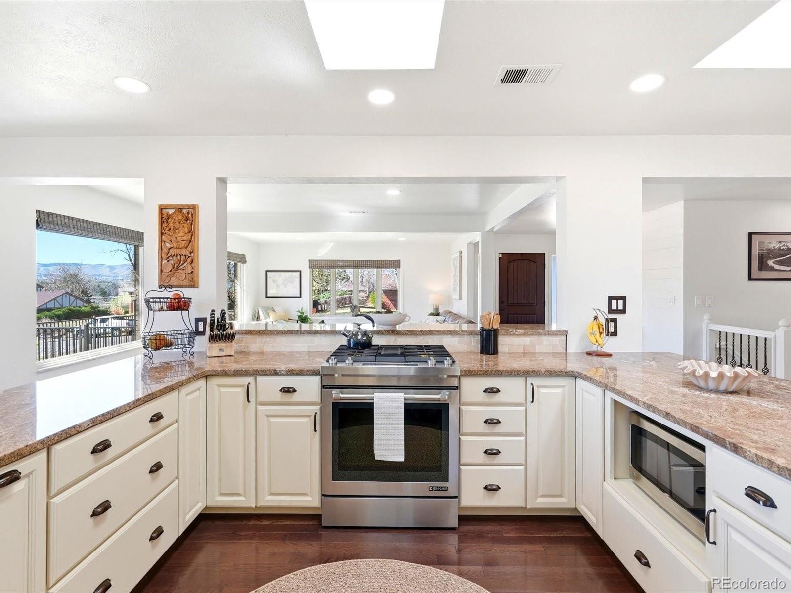 MLS Image #15 for 2410  urban street,lakewood, Colorado