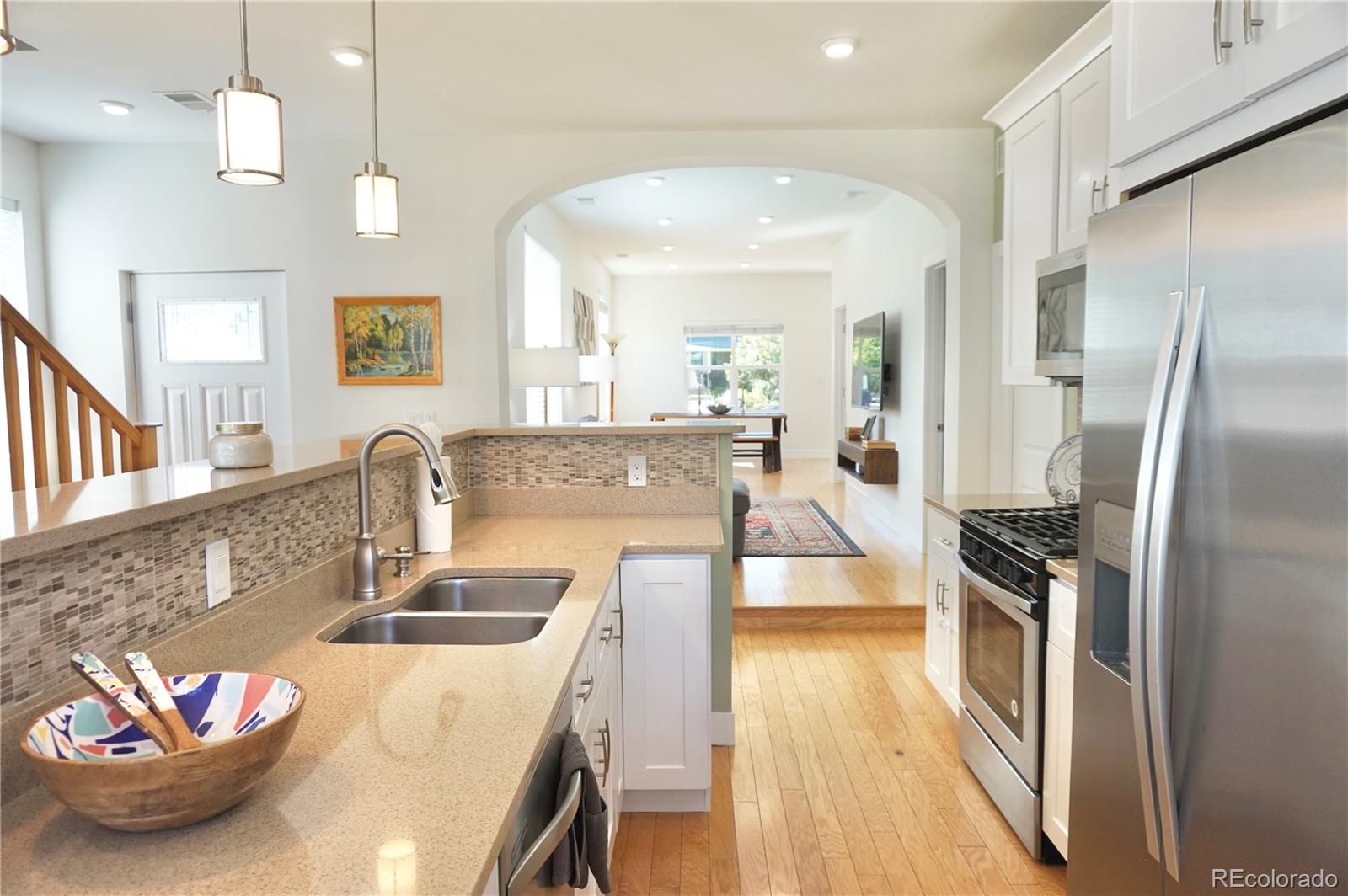 MLS Image #10 for 2874 s bannock street,englewood, Colorado