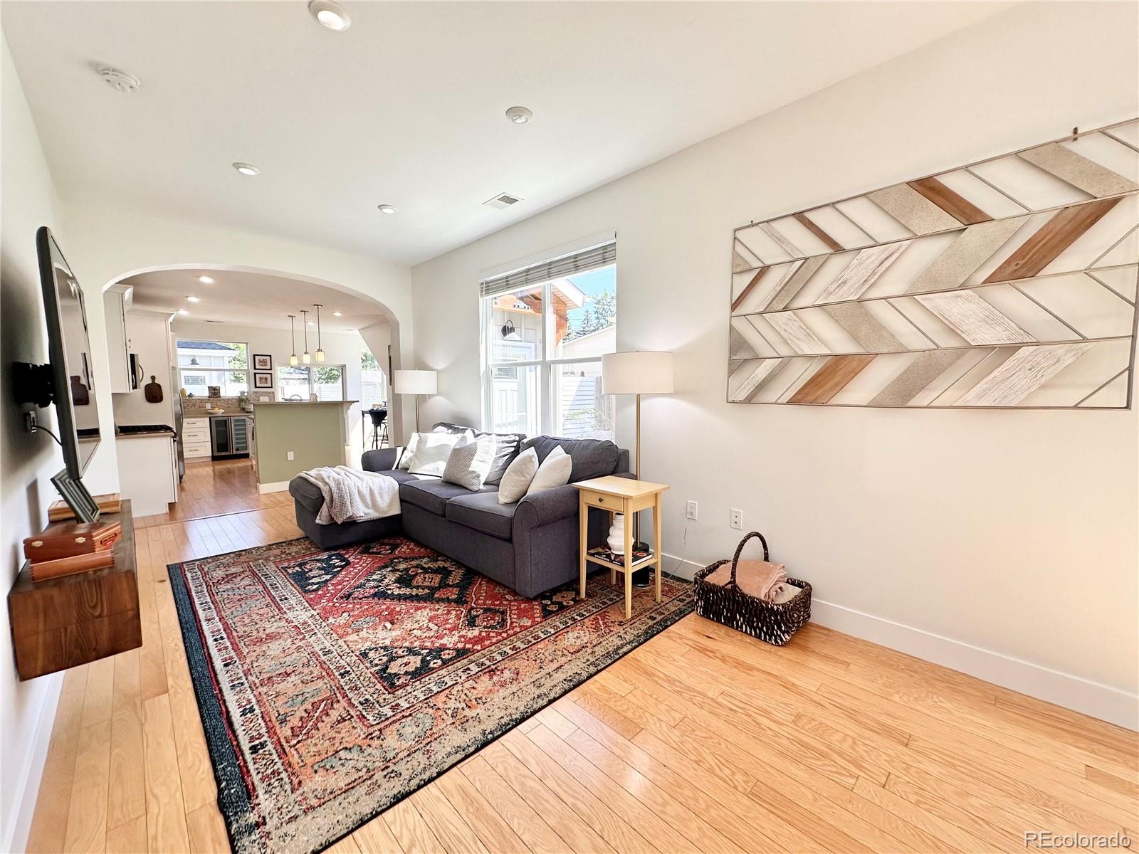 MLS Image #5 for 2874 s bannock street,englewood, Colorado