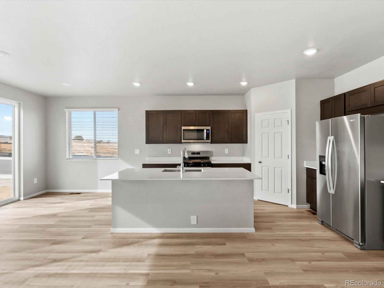 MLS Image #11 for 1683  yampa river drive,windsor, Colorado