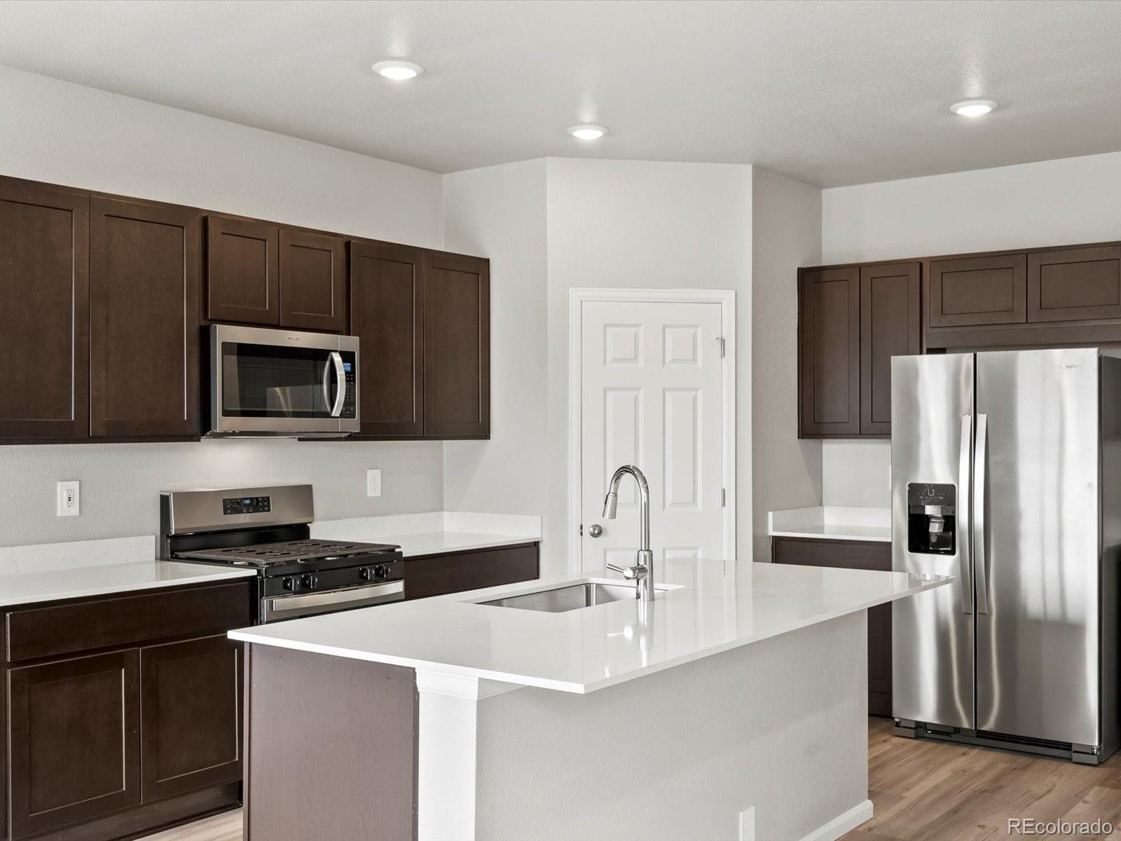 MLS Image #13 for 1683  yampa river drive,windsor, Colorado
