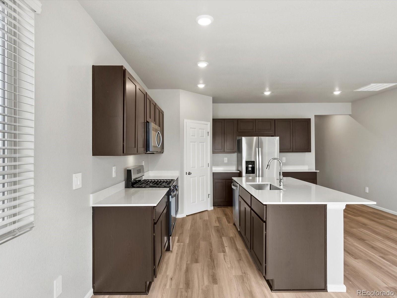 MLS Image #14 for 1683  yampa river drive,windsor, Colorado