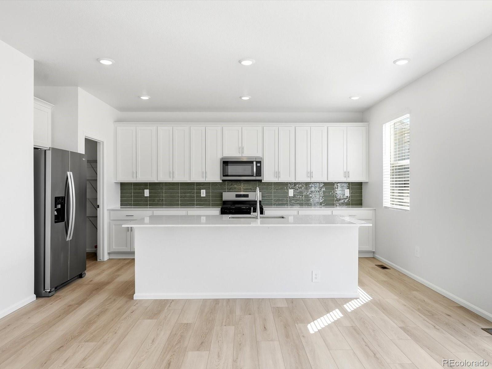 MLS Image #6 for 1608  rumley creek drive,windsor, Colorado
